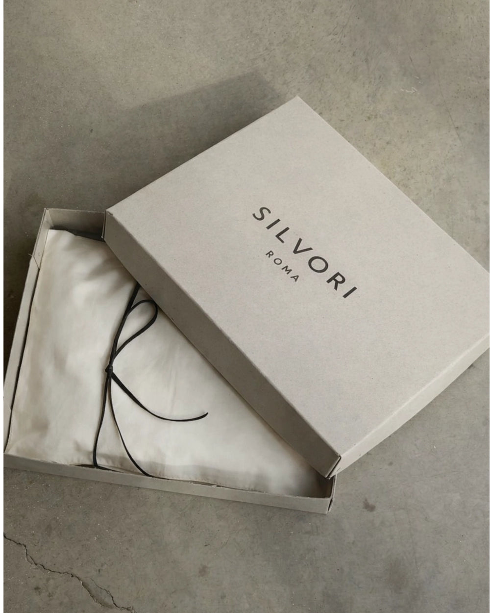 <p>LA COMUNITÀ <strong>SILVORI ROMA</strong></p>